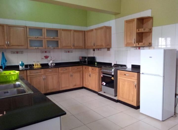 Palatine Apartments Makindye Kizungu, Kampala Eksteriør bilde